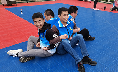 拼搏向前、堅(jiān)韌不拔的歐亞德人！